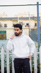 Sophisticated Larman Oversized White Hoodie